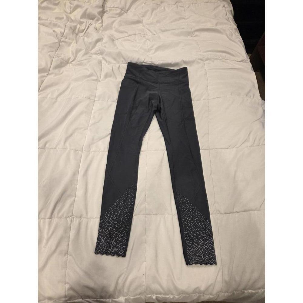 Lululemon size 2 dark gray- Women's Activewear Leggings with Decorative Hem